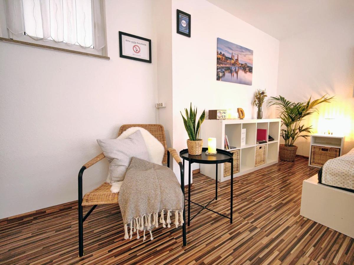 Gemütliche Ferienwohnung in ruhiger Lage Dresde Exterior foto