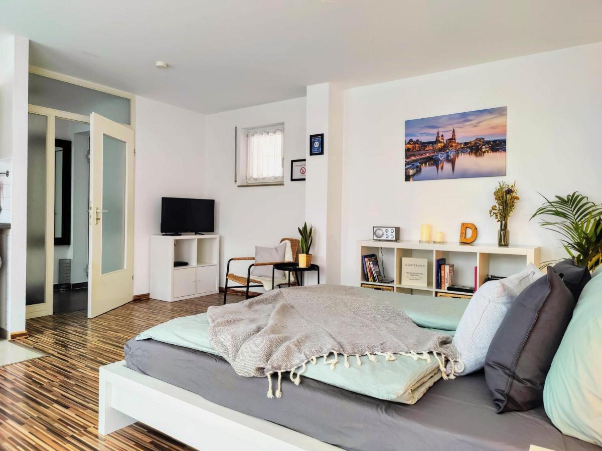 Gemütliche Ferienwohnung in ruhiger Lage Dresde Exterior foto